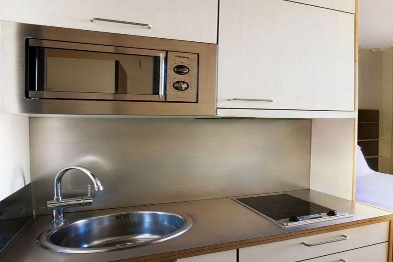 Aparthotel Allada 3* Барселона Екстериор снимка